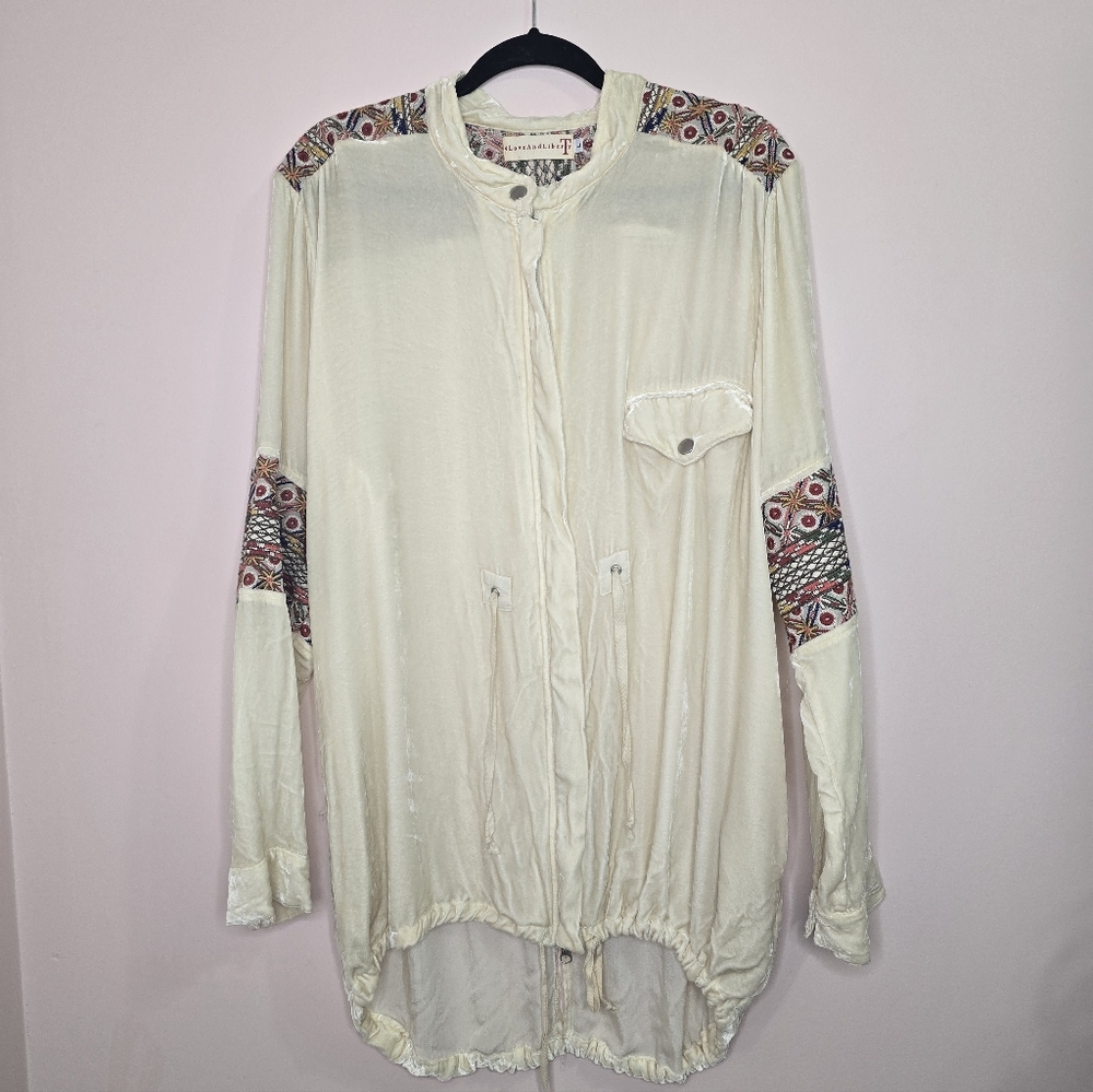 Johnny Was Cream Embroidered Shoulder & Sleeve Blazer